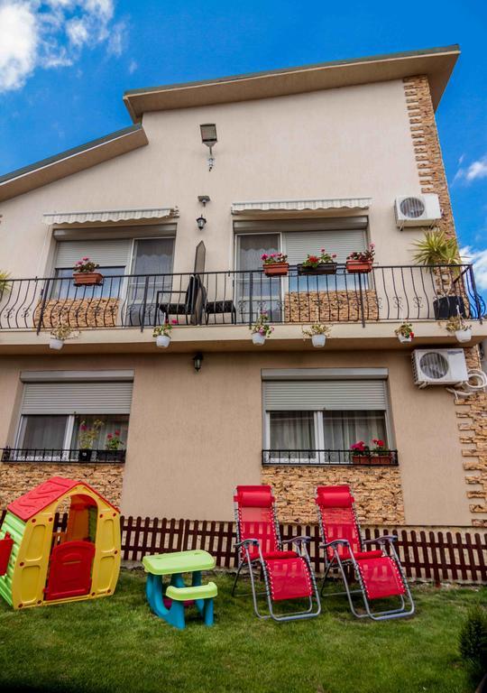 Floare De Iris Hotel Vama Veche Exterior foto