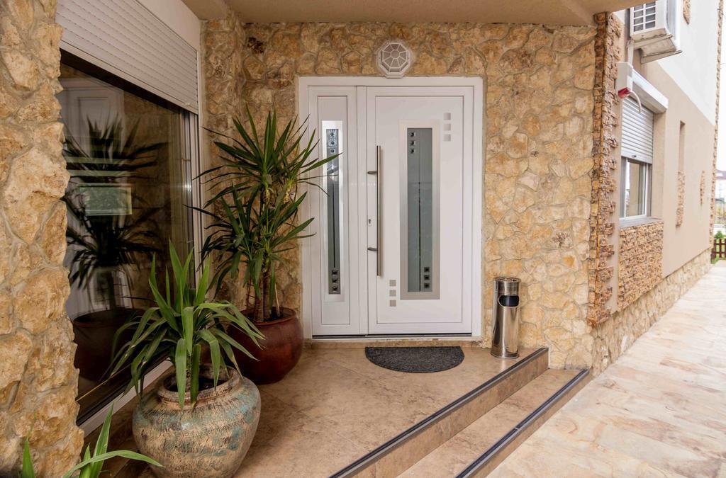 Floare De Iris Hotel Vama Veche Exterior foto